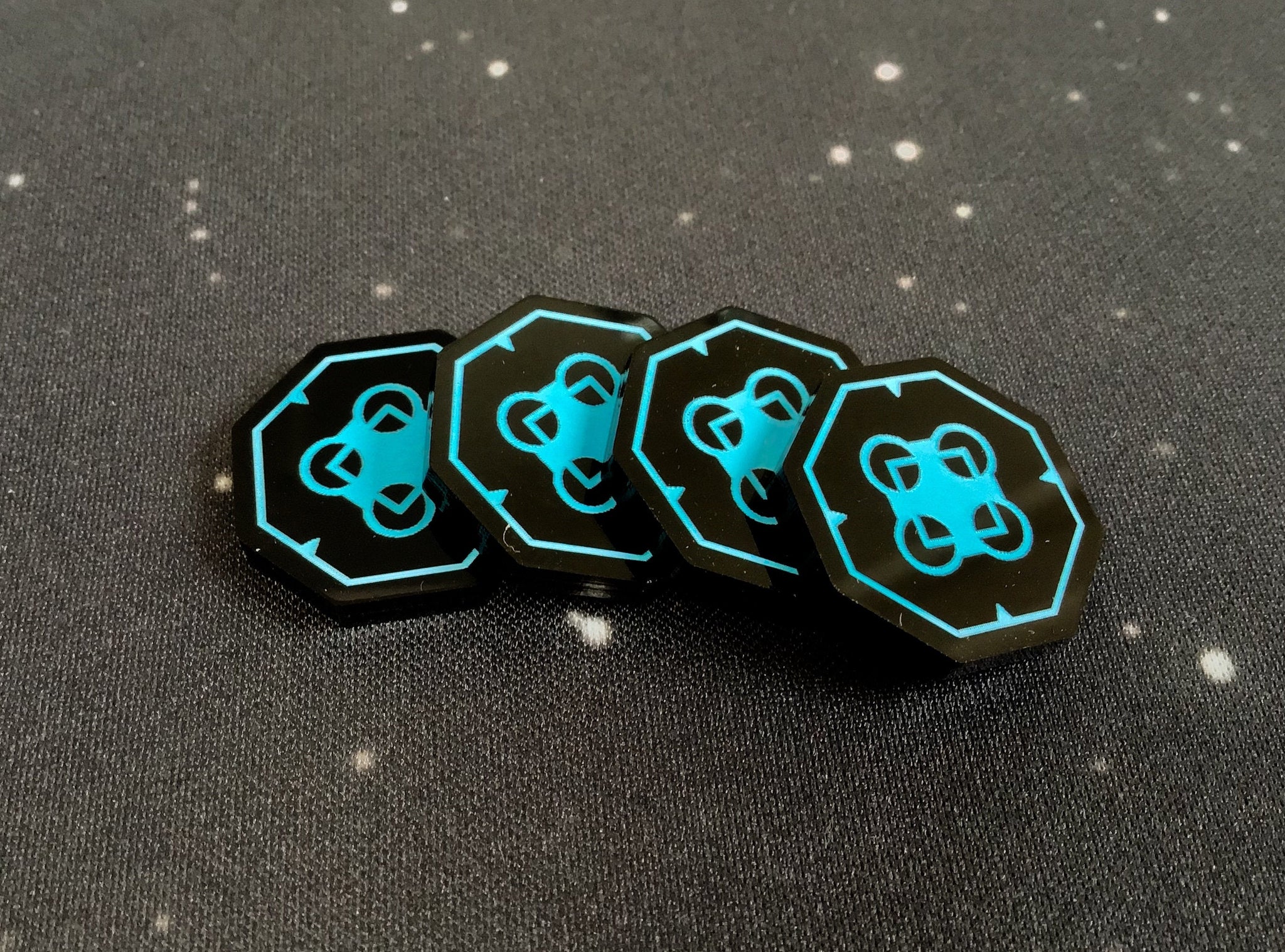 4 x Ward and Enrage Tokens for Keyforge, double sided (fan made)