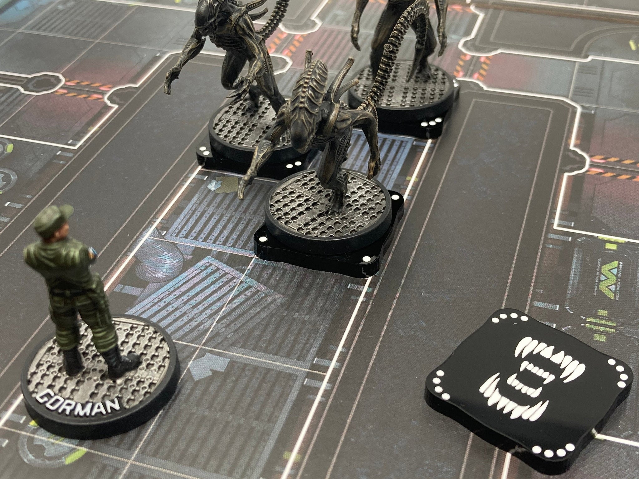 21 x Alien Swarm Token (Double Sided) for Aliens: Another Glorious Day In The Corps,