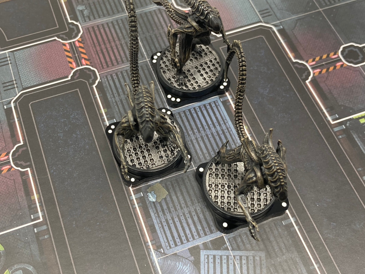 Aliens: Another Glorious Day In the Corp Tokens and Accessories ...